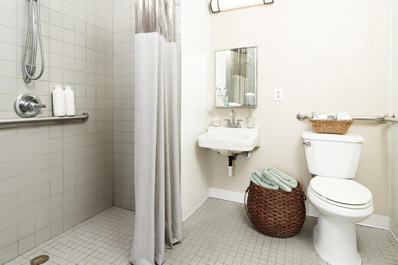 Intown Suites Extended Stay Atlanta Ga - Форест-Парк Экстерьер фото